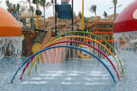 As fontes de Aqua Playground Spray do respingo da porta do arco-íris jogam a estrutura