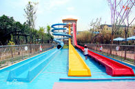 Corrediça do parque da água do arco-íris/material desportivo adultos espirais da água