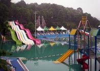 Corrediças de água adultas da piscina do arco-íris para visitantes do recurso de feriado 2-14