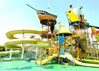 OEM anti Aqua Playground Pirate Ship Slide ultravioleta para o parque do recurso