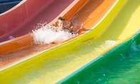 Corrediça de água adulta da fibra de vidro do arco-íris para o parque do recurso